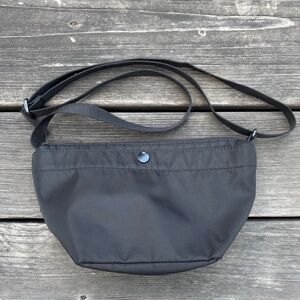 Uniqlo Black Cross Body Bag